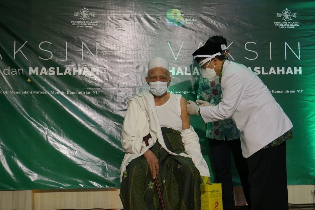 98 Kiai dan Tokoh NU Jawa Timur Mendapat Jatah Vaksinasi