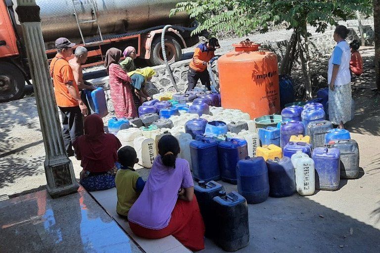 5 Kecamatan di Kabupaten Probolinggo Rawan Krisis Air Bersih, BPBD Distribusikan Bantuan