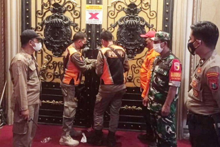 Selama Ramadan, Gabungan TNI/Polri dan Satpol PP Kota Surabaya Gelar Patroli