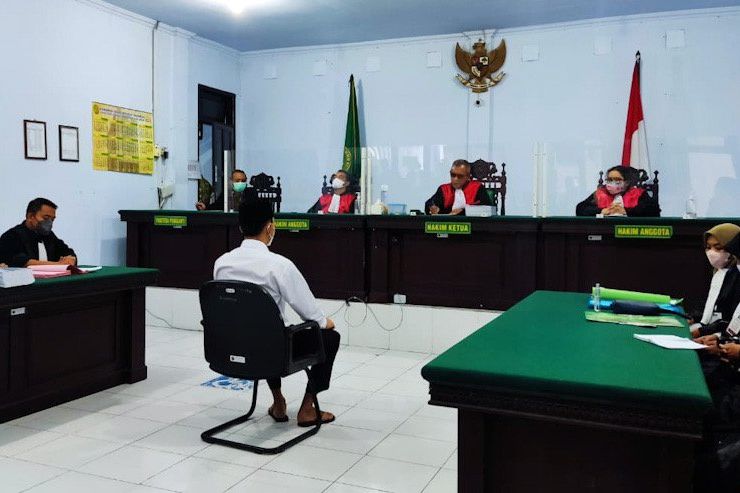 Jadi Terdakwa Aborsi, Oknum Polisi Bripda Randy Terancam Hukuman 66 Bulan