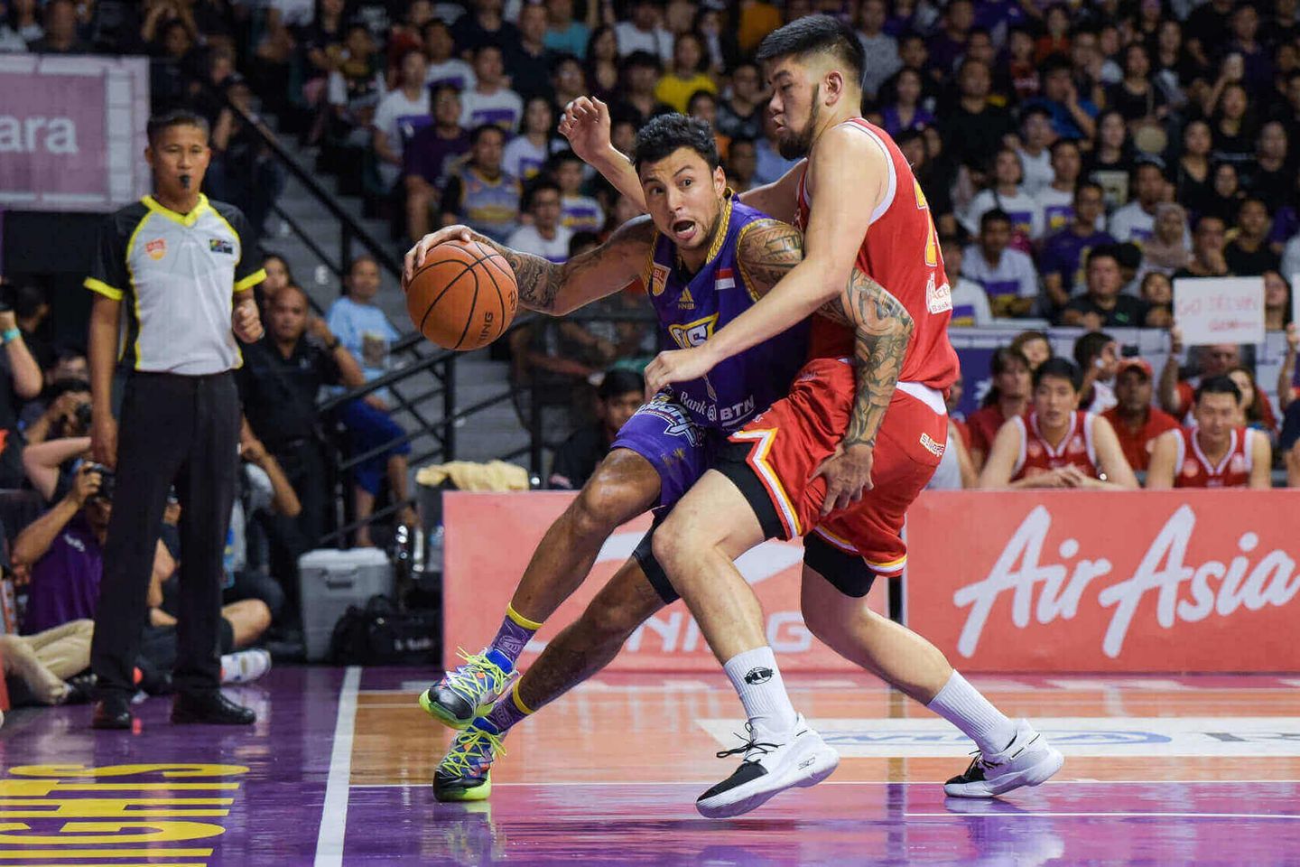 CLS Knights Ukir Sejarah dengan Juarai ABL