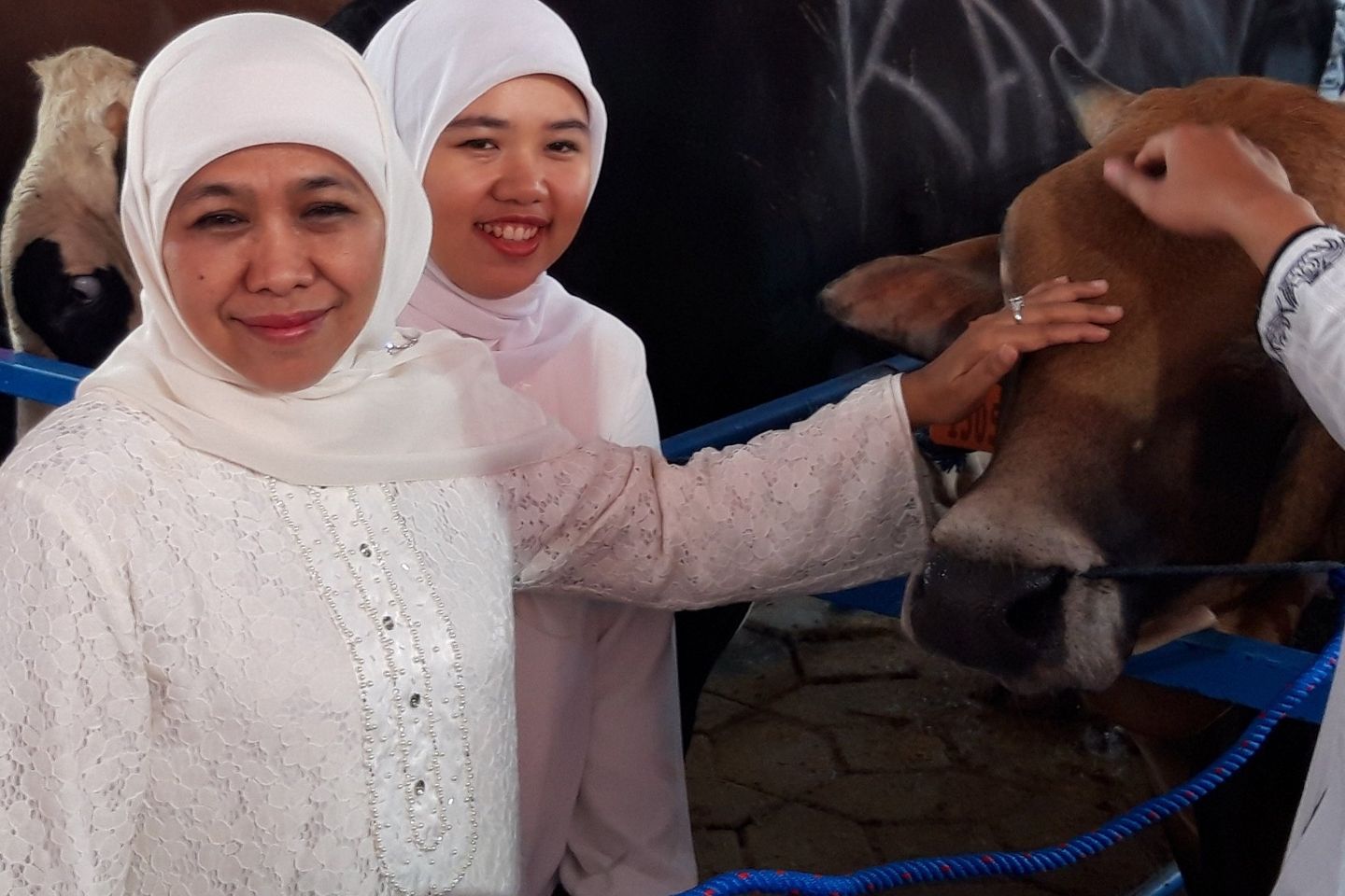 Badai Terjang Arab Saudi, Khofifah : Semoga Emil Selamat