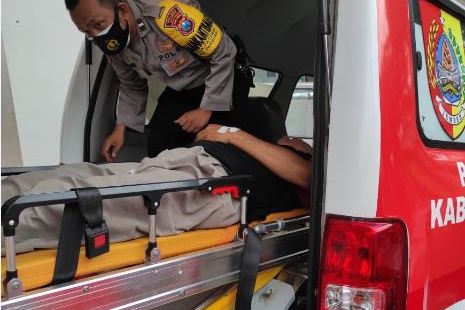 Diduga Kelelahan, Petugas PPKM Mikro Tak Sengaja Minum Cairan Disinfektan