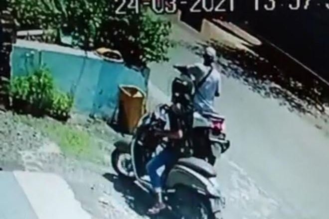 Siang Bolong, Pelaku Curanmor Beraksi di Depan Klinik Ponpes Genggong