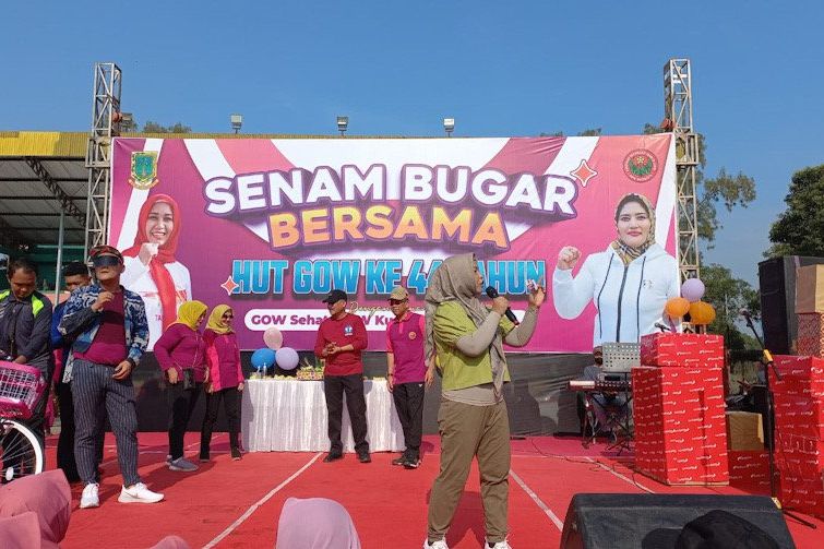 Momen HUT GOW ke-44, Ning Ita Berpesan untuk Warganya Menerapkan Hidup Sehat