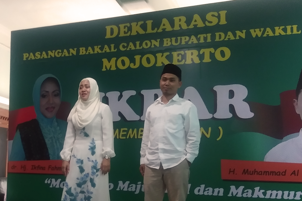 Suami Ditahan Kasus TPPU, Istri Eks Bupati Mojokero Deklarasi Maju di Pilkada