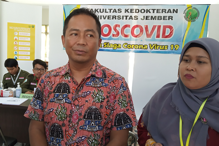 Belum Ada Obatnya, Dosen Unej Sarankan Maka Masker Untuk Hindari Virus