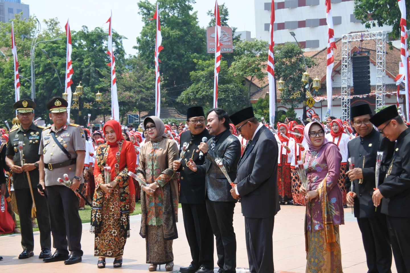 Tak Ada Gus Ipul di HUT Pemprov Jatim