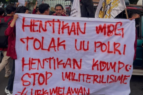 Mahasiswa UBK Bertemu Gibran Usai Aksi di Istana
