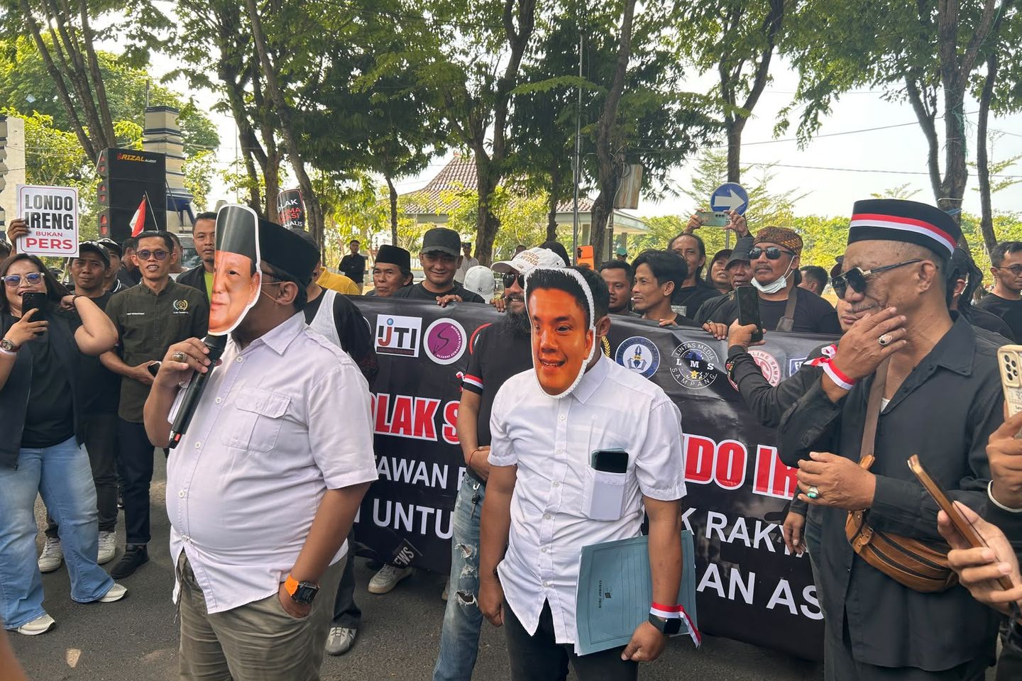 Wartawan Sampang Desak Presiden Prabowo Minta Maaf soal Hinaan "Londo Ireng"