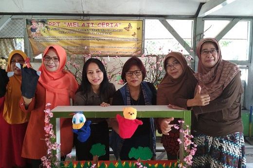 Tiga Dosen Dapat Dana Hibah Berkat Inovasi PAUD di Kuburan Cina