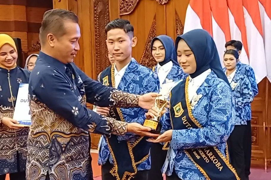 Evan Ong dan Silvia Nadhifa Terpilih Jadi Duta Anti Narkoba Kota Mojokerto 2026