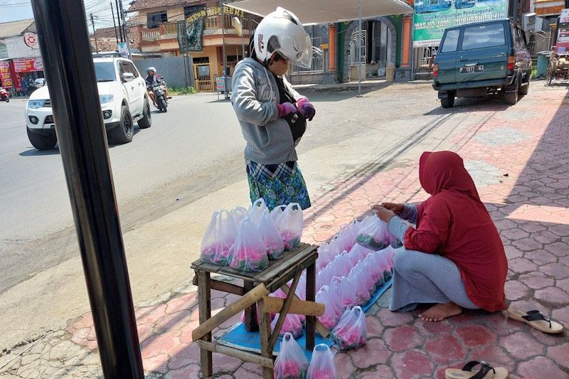 Jelang Puasa Ramadan 1444 Hijriah, Pedagang Bunga Musiman Panen Rejeki