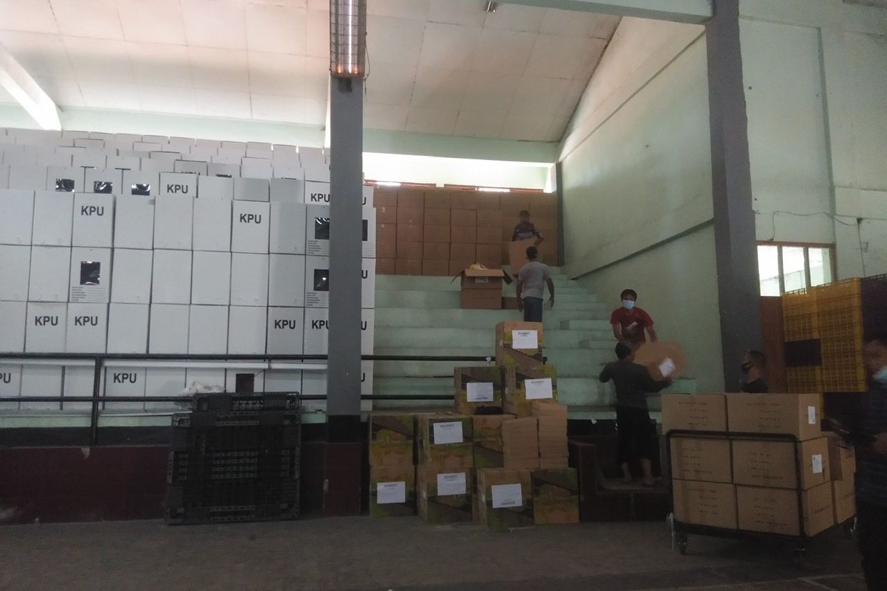 80 Persen Logistik Tiba, KPU Mojokerto Distribusikan Perlengkapan Prokes Covid-19