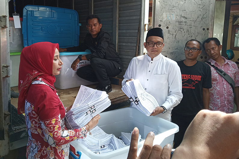 Petahana Bupati Jember Faida Maju Lagi, Daftar ke KPU lewat Jalur Independen