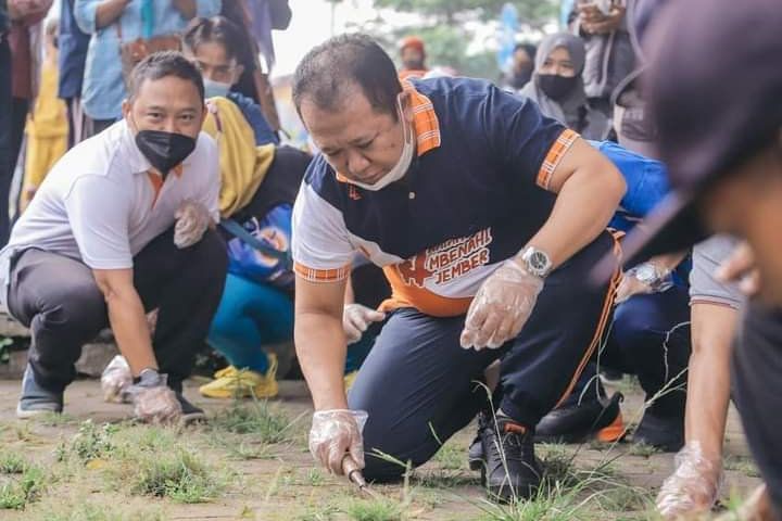 Pemkab Jember Anggarkan Rp 3 Miliar untuk Perbaikan Trotoar di Segitiga Emas