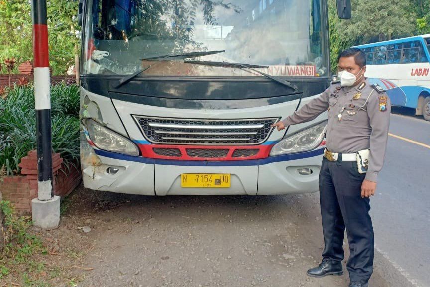 Petani Tewas Disambar Bus di Jalur Pantura Probolinggo