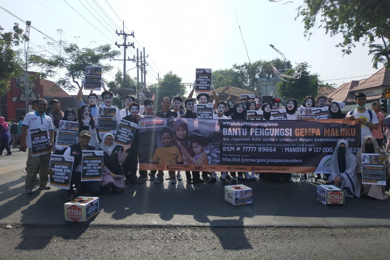 Gerakan Peduli Korban Gempa Maluku di Care Free Day Surabaya