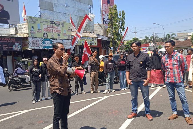 GMNI Jember Ingatkan Risiko Hilangnya Independensi Kampus akibat Program MBG