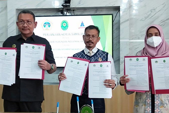 Gandeng Diskominfo, Pengadilan Negeri Gresik Beri Layanan Bantuan Hukum Secara Online