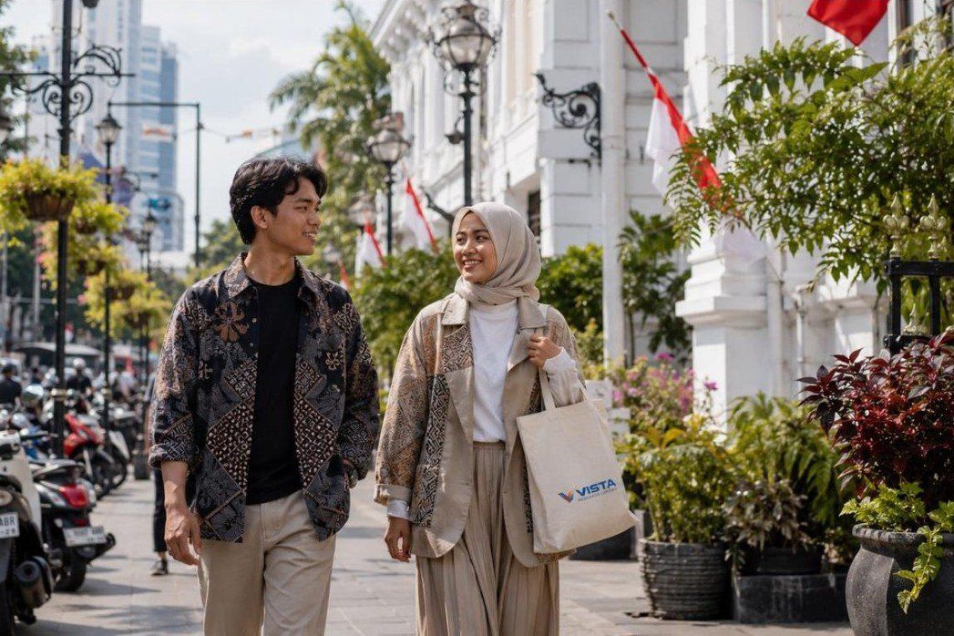 Fesyen Lokal Jadi Cara Baru Bangga Indonesia
