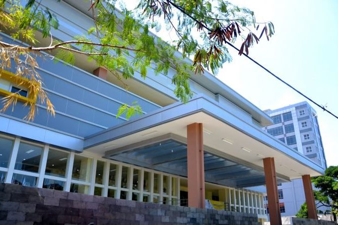 Menristekdikti Minta Unair Kembangkan Layanan RSPH