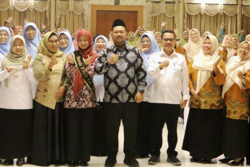 Bunda PAUD Gresik Kukuhkan Pokja 2025-2029, Bupati Soroti Bahaya Gadget