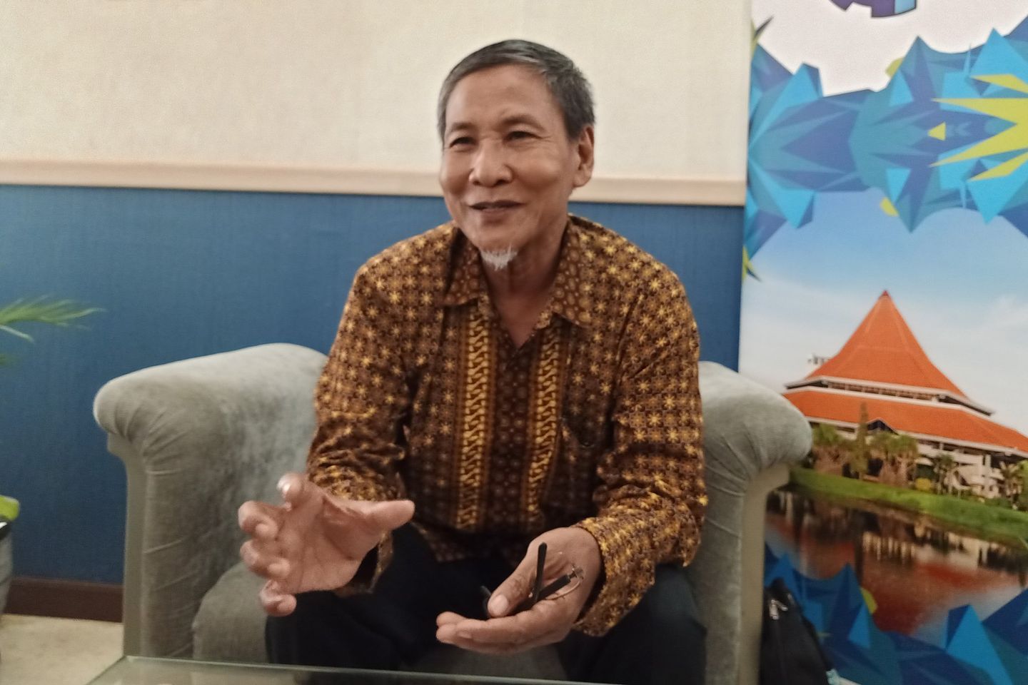 Trem Batal, Suroboyo Bus Dinilai Untuk Menyenangkan Saja