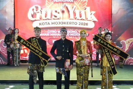 Digo Rizky dan Adia Tsallata Terpilih Jadi Gus dan Yuk Kota Mojokerto 2026