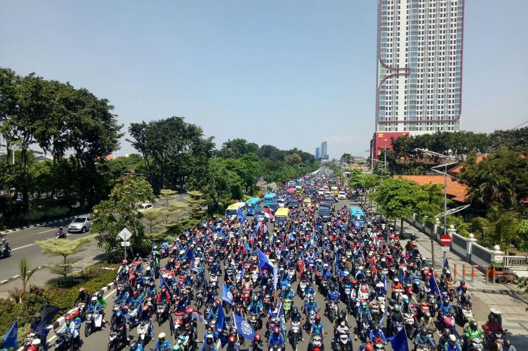 May Day, Buruh Tuntut Tolak TKA