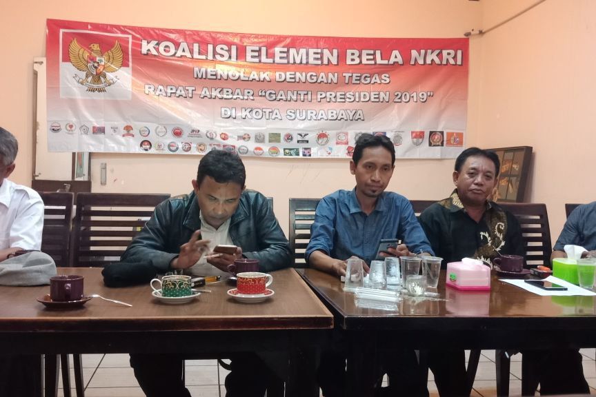FKJ Tolak Kampanye Provokatif #2019Ganti Presiden di Surabaya