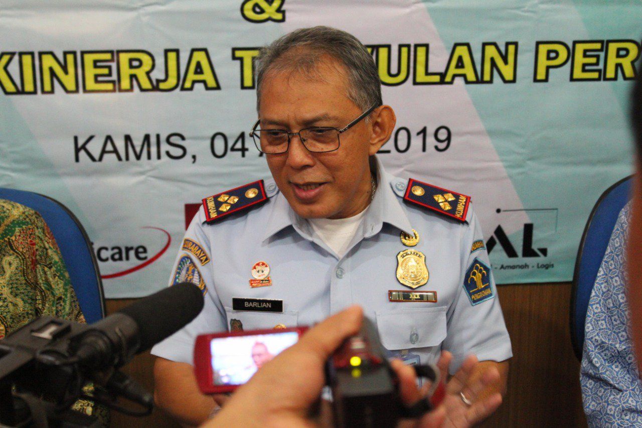 Imigrasi Kelas 1 Khusus Surabaya Deportasi 117 WNA Selama 2019