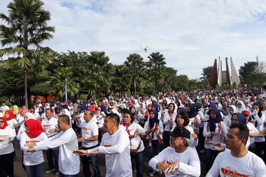 Cegah Corona, Ning Ita Ajak Warga Mojokerto Raya Cuci Tangan secara Benar