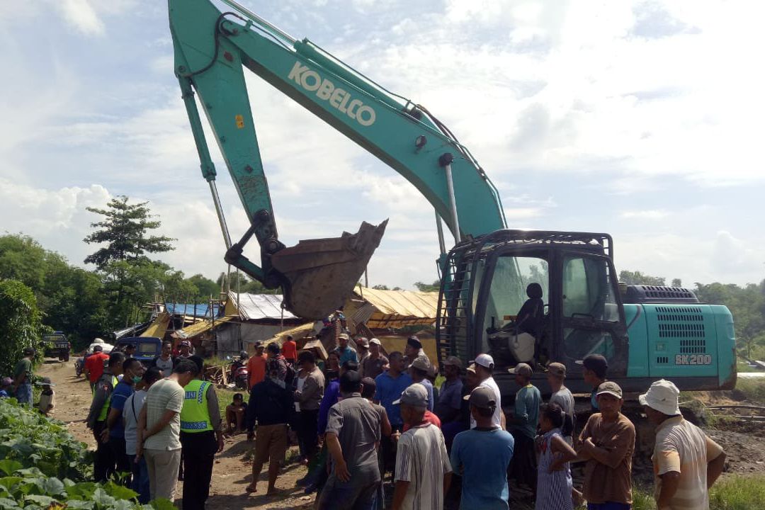 Masyarakat Mojokerto Tolak Tambang Galian C di Lahan Persawahan