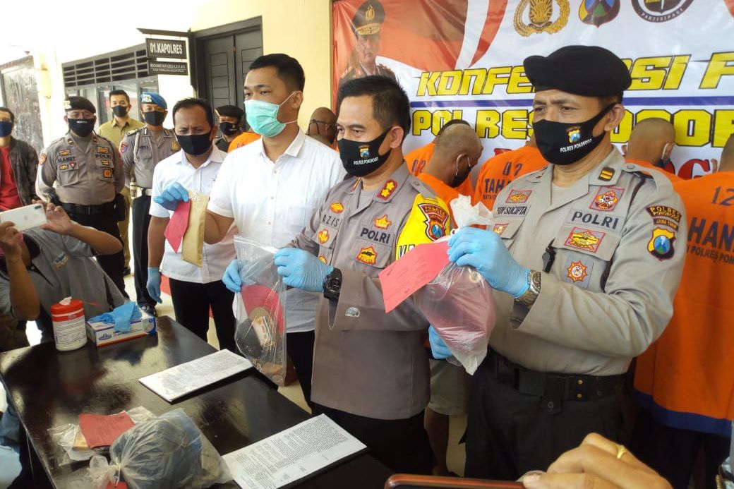 Tebang Pohon Perhutani, Delapan Tersangka Diamankan Polres Ponorogo