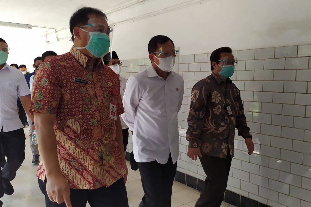 Menkes Siapkan Seratusan Tenaga Medis Bantu RSUD Dr Soetomo