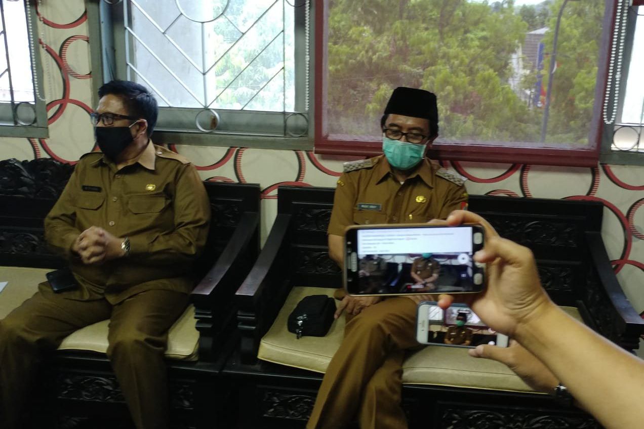 Hindari Risiko Hukum, Plt Bupati Jember Hentikan Sementara Belanja APBD 2020