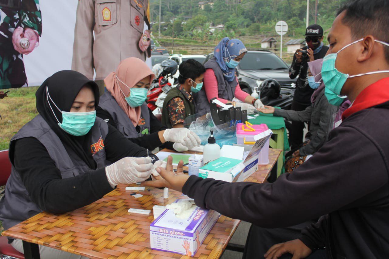 Diduga Dampak Libur Panjang, Pasien Positif Covid-19 di Jatim Meningkat