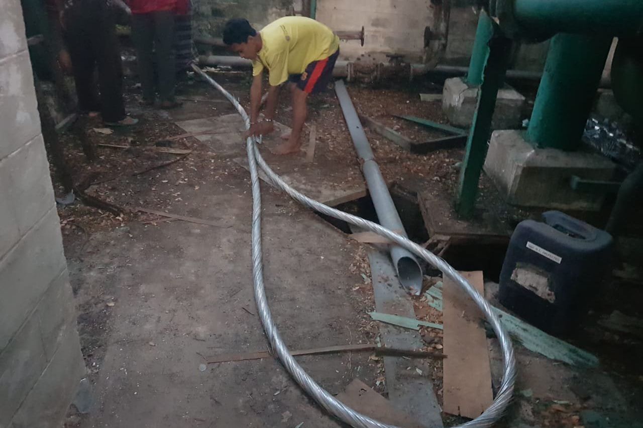 Pemuda Ini Tepergok Curi Gulungan Kabel Tembaga di Pabrik Kertas Leces Probolinggo