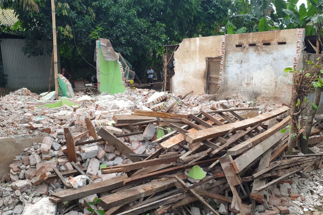 Sengketa Gono Gini, Rumah Dihancurkan dan Kerangka Rumah Dibagi Dua