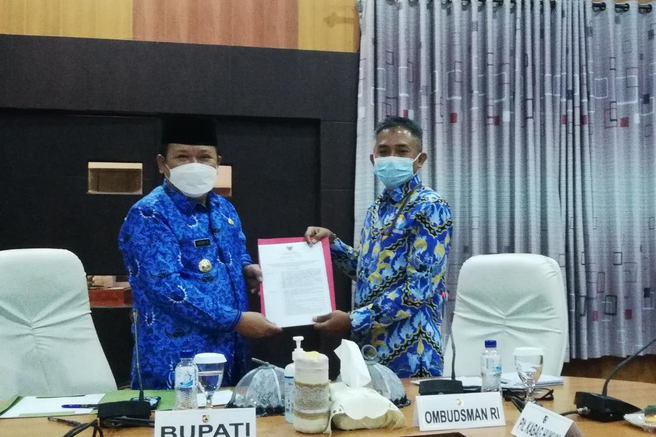 Taati Rekom Ombudsman, Bupati Jember Limpahkan Puluhan Kewenangan Perizinan