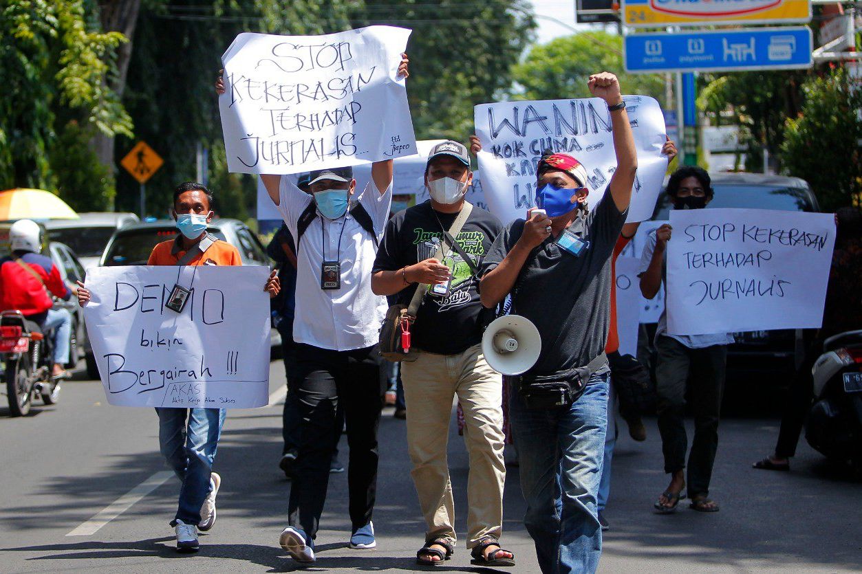 Wartawan Probolinggo Tuntut Oknum Pengawal Menteri Kelautan dan Perikanan Diproses Hukum