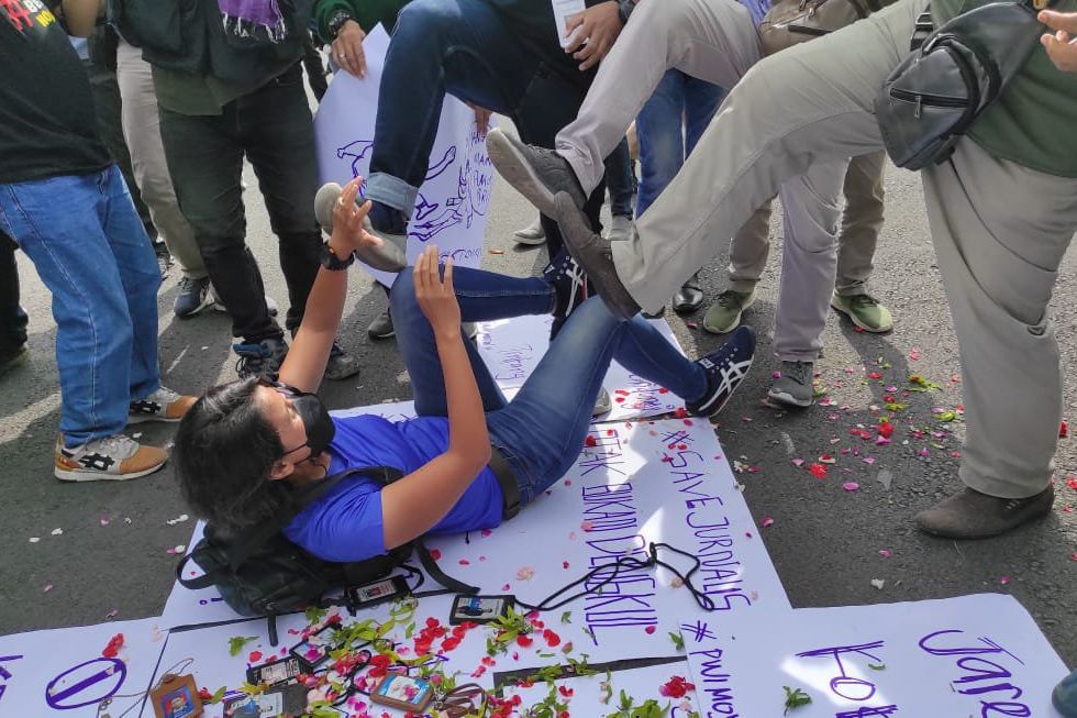 Organisasi Wartawan dan Ormas Desak Polisi Gunakan Delik Pers dalam Kasus Kekerasan Jurnalis