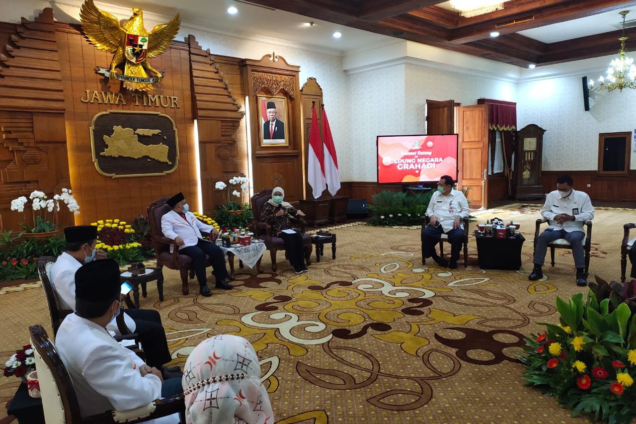 Temui Gubernur, PKS Jatim Kenalkan Pengurus dan Program Kerja