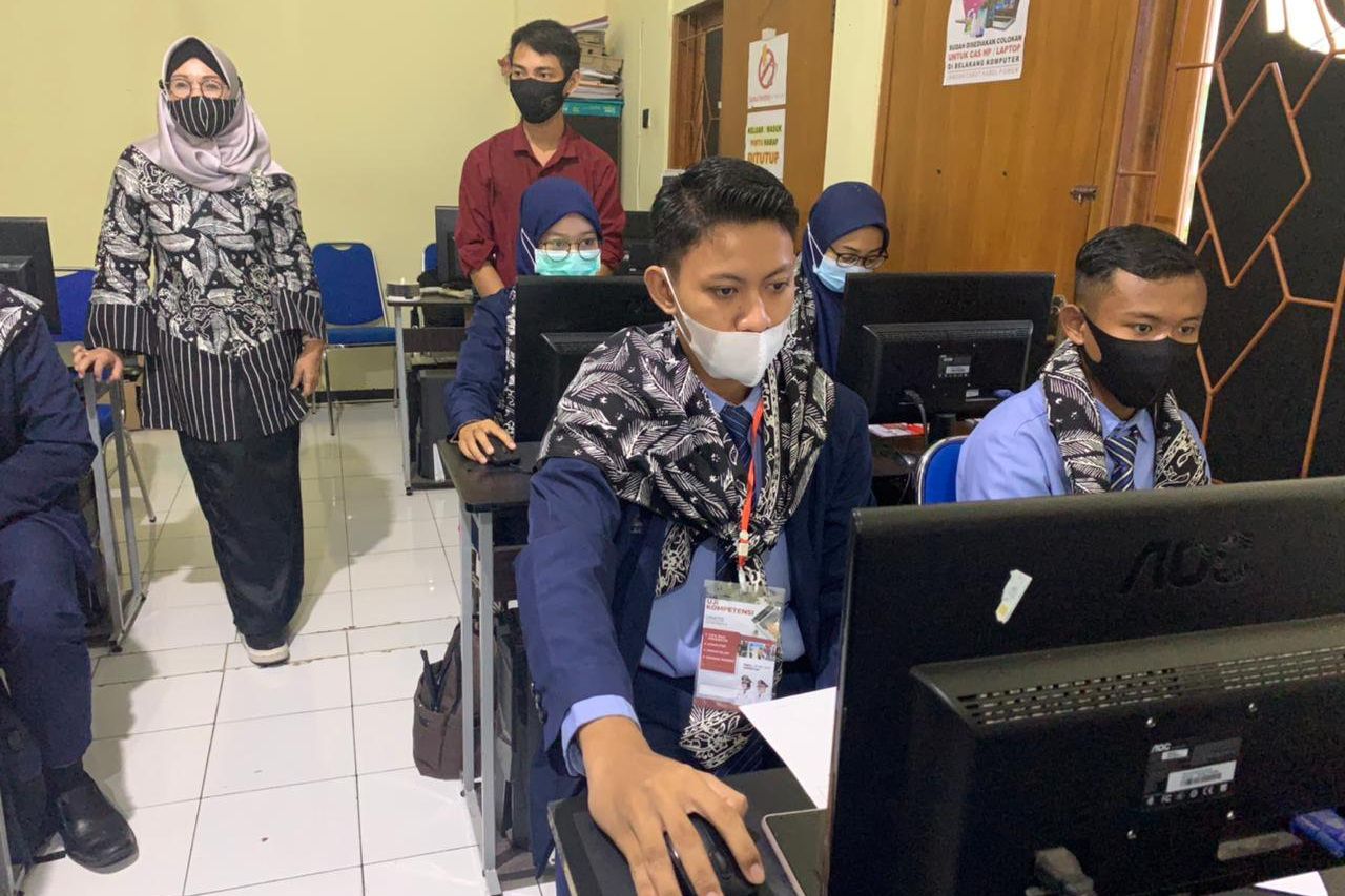 Pemkab Banyuwangi Sertifikasi Tenaga Muda Siap Kerja dengan Empat Keahlian