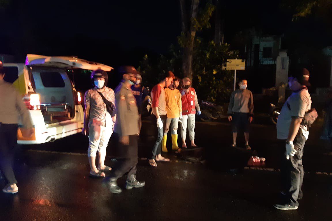 Remaja Putri Jadi Korban Tabrak Lari di Mojokerto
 