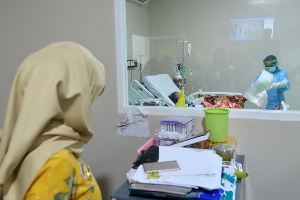 Tantangan Nakes Melacak Kasus Covid, Ditolak Warga hingga Pintu Rumah Dikunci