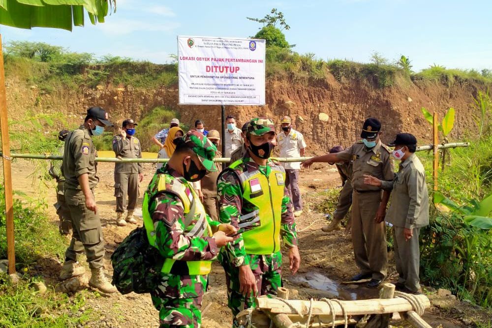 Menunggak Pajak Rp1,2 Miliar, Tambang Pasir dan Batu di Mojokerto Ditutup