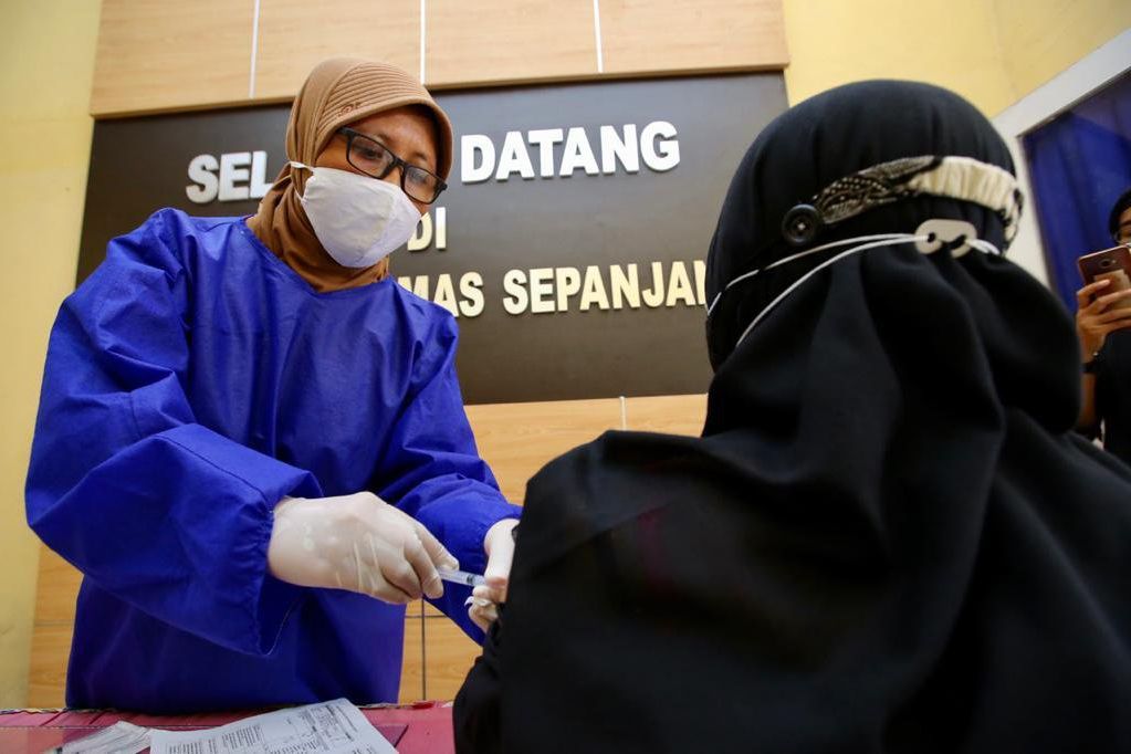 Setengah Juta Lebih Warga Banyuwangi Divaksin Dosis Pertama