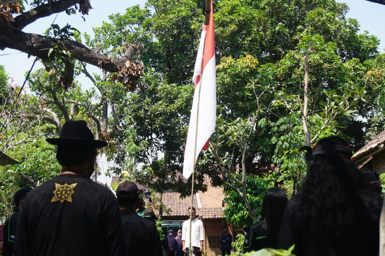 Terdampak Pandemi, Perajin Patung Trowulan Upacara Kemerdekaan Sederhana